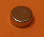 Магнит неодимовый диск 5/2мм, сцепление 0.32кг